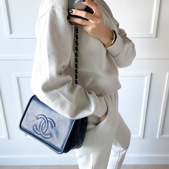 CHANEL Handbags - 💯Chanel Timeless CC Medium Flap Shoulder Bag Navy